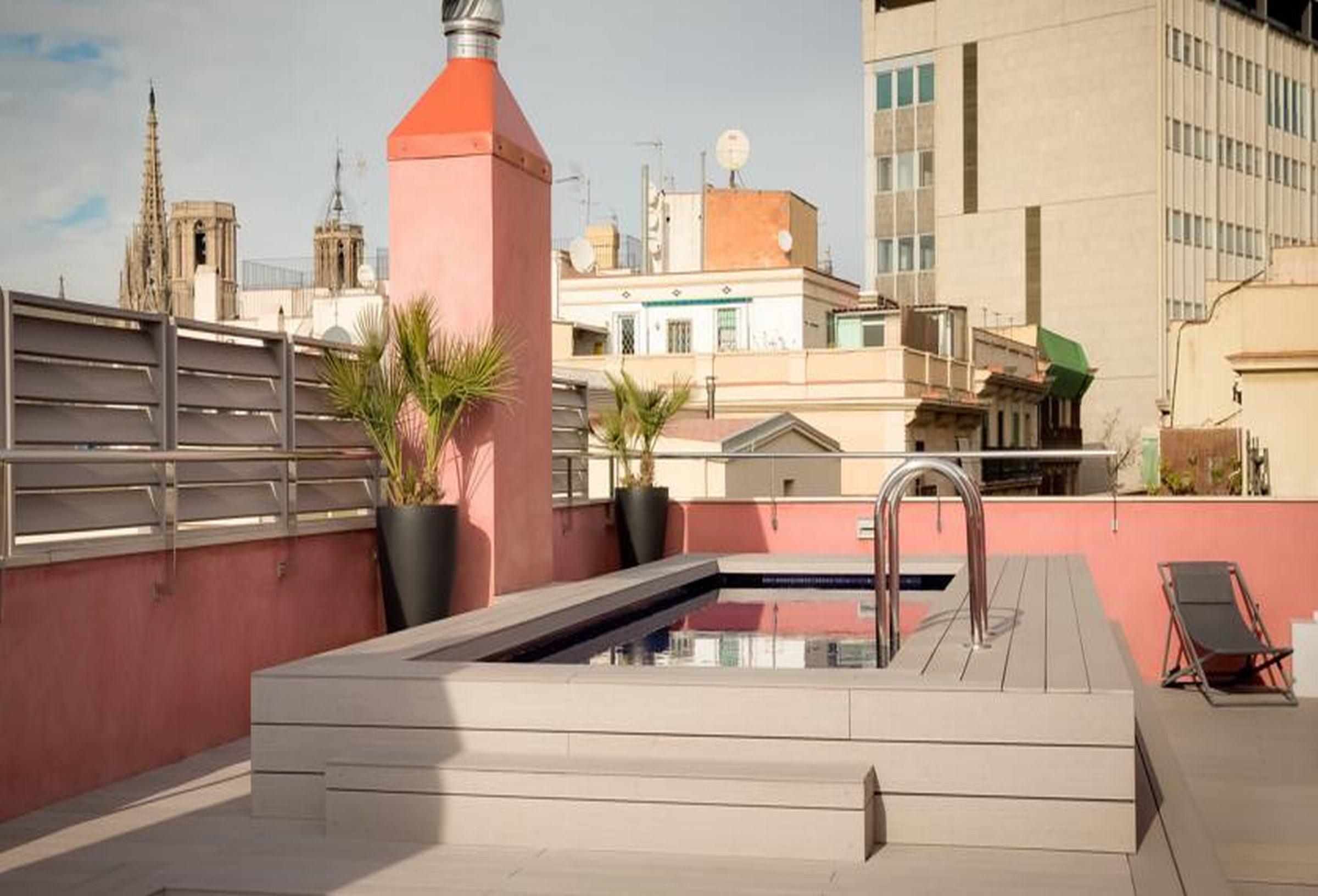 Arai 4* Superior Hotel