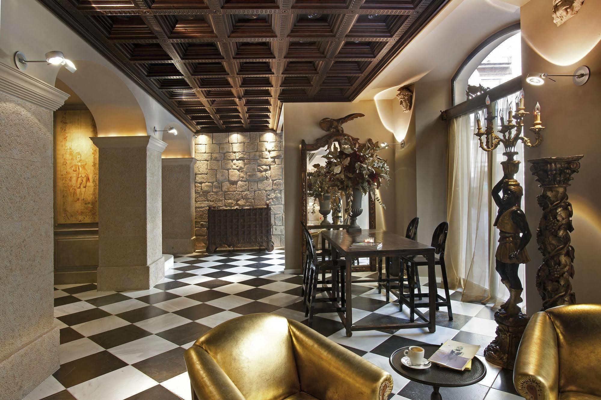 Arai 4* Superior Hotel